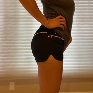 Stretchy shorts